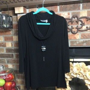 Classic black Chico’s tunic